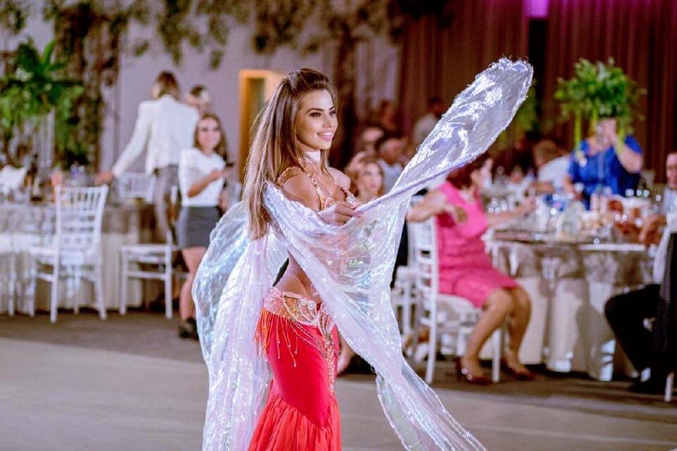 Moment belly dance la nunta