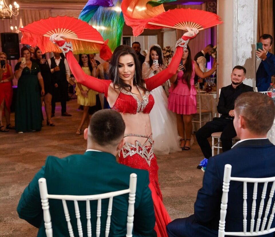 Dansuri orientale pentru evenimente in Constanta